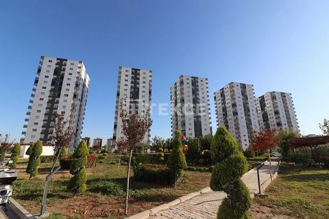 Ruime Appartementen te Koop in Mersin Tarsus Ruime appartementen te koop in Mersin zijn gelegen in de regio Tarsus. Tarsus, dat al duizenden jaren de thuisbasis is van verschillende beschavingen, heeft veel filosofen, geleerden en historische dichter...