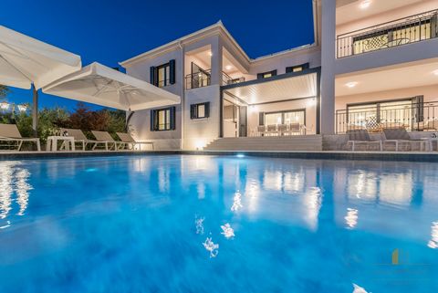 Relaxation, design and accessibility to the city and the sea in one place. Amazing brand new Villa is situated in small village, just a short drive away from Zadar, Sukošan and Biograd na Moru. Located in more rural settings, this villa provides a pe...