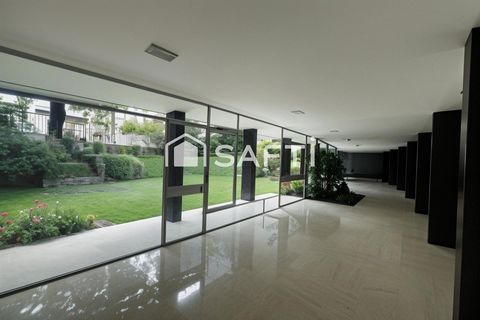 Appartement traversant et lumineux quartier La Muette