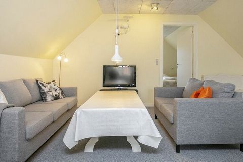 Holiday home with whirlpool and various activities located overlooking the fields at Ærøskøbing. In 2018, the old stable building has been completely renovated and now contains three double bedrooms and a bathroom with whirlpool as well as activity r...