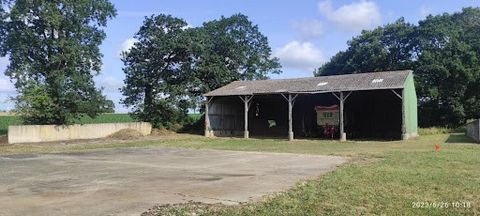 56920 KERFOURN in the village Hangar with a surface area of about 320 m² on a plot with a surface area of 1812 m², unserviced, close to networks. Ideal for a craftsman or farmer. Price 39990 euros HAI agency fees included including 11.08% at the expe...