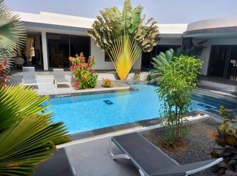 Selection Senegal biedt u een nieuw vastgoedprogramma aan van verschillende percelen van 1500m² gelegen op een uitzonderlijke locatie in Nguerigne! Opbouw met kwaliteitsmaterialen en door een erkende ontwikkelaar van uw hoogwaardige villa met een tot...