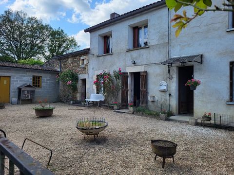 EXCLUSIVE TO BEAUX VILLAGES! A charming fermette situated on the outskirts of Civaux. With a spacious lounge, kitchen, downstairs toilet and bathroom the property offers many possibilities. On the first floor there are three large bedrooms; the large...