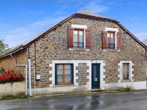 Situated in the pretty village of Lagrauliere is this2 bedroom stone house with a barn and a flat garden of 714m2. Entering the house you arrive into a small entrance hall.  A door opens into a kitchen of 16.9m2 which then flows nicely into a separat...