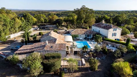 EXCLUSIVE TO BEAUX VILLAGES! We are thrilled to present this lovely ensemble with swimming pool and views, situated in the heart of the Causse de Limogne! There is a mediterranean feel to this property, which is thoughtfully organised around the swim...