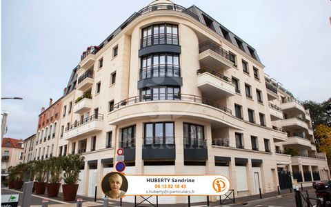 Discover this real estate gem, an exceptional three-room apartment, enjoying a number one location on the highly sought-after Place Jean-Claude Abrioux in Aulnay-sous-Bois. Located on the first floor of a luxury freestone residence dating from 2020, ...