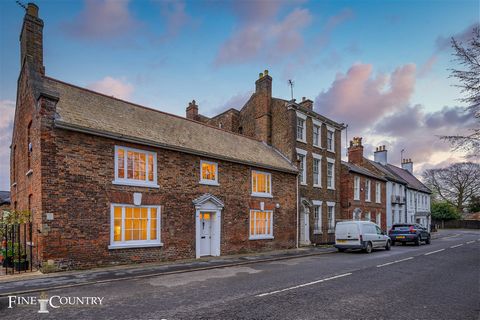 A delightful, Grade II listed cottage overlooking the church in the centre of the Georgian market town of Spalding provides two generous bedrooms, one en suite, a bathroom and a study or dressing room upstairs, and two large, light and airy reception...