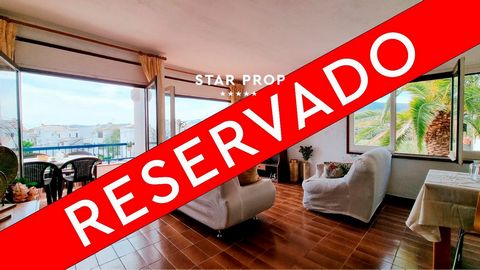 Welcome to STAR PROP! We are delighted to present you with an incredible opportunity that will surely captivate you. This time, we offer you the possibility to acquire a magnificent apartment located in the charming area of La Vila in Llançà. This ap...
