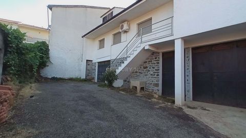 3 bedroom villa located in the village of Ousilhão, municipality of Vinhais and district of Bragança. The villa consists of two garages each for about two cars and a wine cellar. In the residential part of the property we have access to a kitchen fur...
