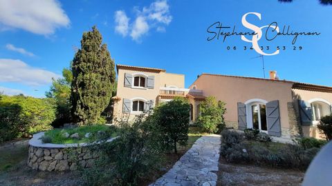 34430- MARSEILLAN VILLE- EXCLUSIVE - Family House - 4 bedrooms - office - attic - terraces - basement - Garden. Spacious two-storey family house on a plot of 1215 sqm, composed on the ground floor of a large entrance hall opening onto a living room (...