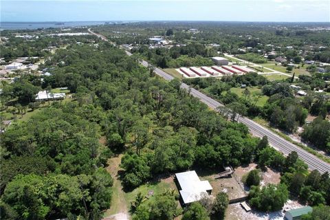 Lovely property on over 3 acres directly down the road from the Waragan Boat Docks and river access! Build your dream home and keep your boat on the water in walking distance from your house! The property is a must see in person to experience how pea...