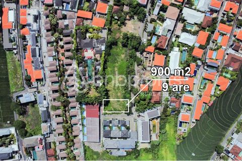 Prime Location, Endless Possibilities: Your Kerobokan Canvas Price at IDR 6,320,000,000 until 2049 Tucked away in the vibrant heart of Kerobokan, here’s a gem that’s got everyone talking! Picture this: 900 square meters of lush, prime land waiting fo...