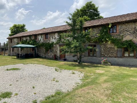 Dating back to the 17th Century is this magnificent Manor House where the former Le Chateau was sited until destroyed in 1980. Accessed through original double iron gates, the house offers a delight of original features, beams and woodwork and recent...