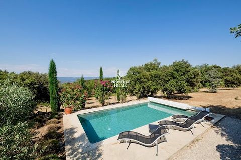 Provence Home, the Luberon real estate agency, is offering for sale, a single-level, architect designed property near the village of Bonnieux with panoramic views of the Luberon and Mont Ventoux. PROPERTY SURROUNDINGS The property is in an ideal loca...