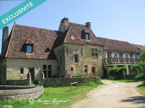 RARE: Historic residence of 400 m² on 1496 m² of land EXCEPTIONAL!!! At the beginning of the 15th century, in a preserved hamlet of Coux and Bigaroque in Périgord Noir, this fabulous building was born which would become the house of the judge (court)...