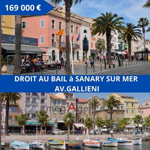 Located in the heart of Sanary Sur Mer, on Avenue Gallieni, this commercial location represents a unique opportunity within the city's port. With a total surface area of approximately 49m2, including 6m2 of storage and sanitary facilities, this perfe...