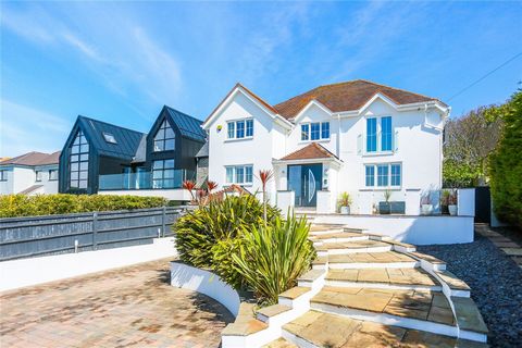 *** GUIDE PRICE £1,500,000 - £1,750,000 *** This exquisite family residence boasts breathtaking views and is thoughtfully designed across four levels, including a basement. Located in the sought-after Ainsworth Avenue, the property features expansive...