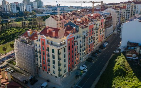 Elegante 3-Zimmer-Wohnung in einer der prestigeträchtigsten Gegenden von Amadora, in der Urbanisation Neudel, Rua Luis Ludovice, nur wenige Minuten von Lissabon entfernt. Wohnung mit großzügigen Flächen und hochwertiger Ausstattung. • Eingangshalle: ...