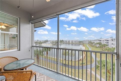 Move in today to enjoy the Florida lifestyle! Beautiful 4th floor condo, recently remodeled with elegance and comfort in mind. Luxury vinyl flooring, new granite counter tops and new lighting are just some of the upgrades to this unit. New HVAC syste...