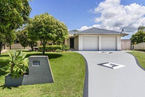 Capturing the tremendous outdoor living lifestyle of South East Queensland, this family abode nestled in the heart of Bongaree stands out with its unique features. This serene property, lovingly maintained by its long-standing residents, offers a uni...