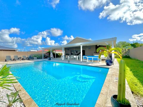 A VENDRE : MAGNIFIQUE VILLA RECENTE (2019) AVEC PISCINE & DEPENDANCE - SAINT FRANCOIS