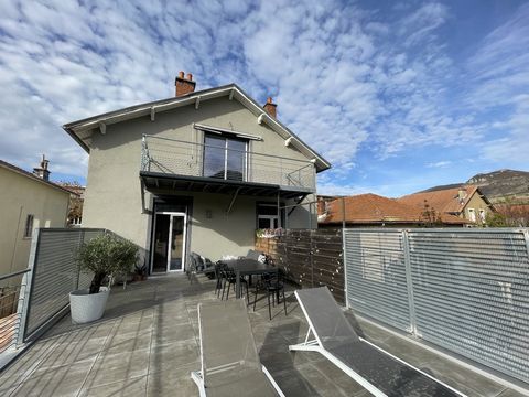 Appartement T4-Terrasse- Garage