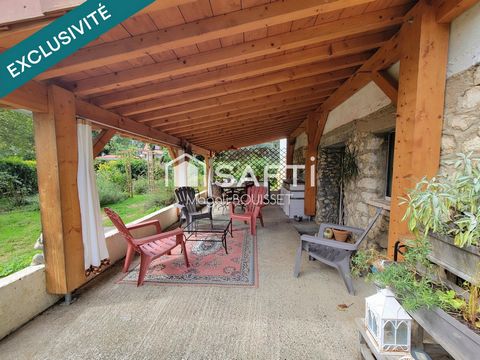 Maison T5 de 150m² de caractère, trois chambres, un bureau, jardin de 565m² et terrasse couverte idéale pour une famille..