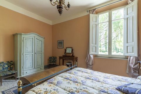 This is a lovely holiday home in Montopoli Valdarno, set in a large green park. An enclosed swimming pool is available to guests and the property comfortably accommodates several families, Restaurants, a bakery and several shops are 5 km away. Here y...