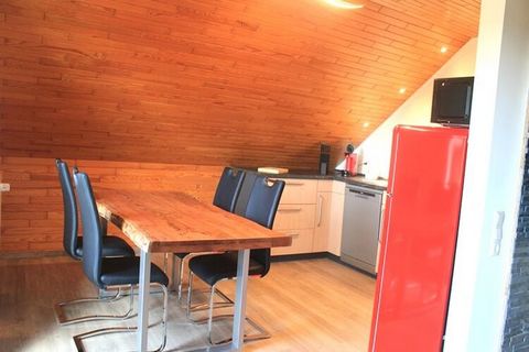 The modern apartment is located in the Imgenbroich district, in the city of Monschau on the German-Belgian border. The comfortable apartment is the ideal accommodation for families and friends. It has a wonderful location and a garden with a barbeque...