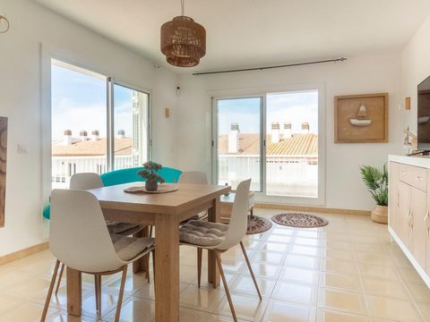 This apartment is a unique opportunity to enjoy life by the sea. With 2 bedrooms and a bathroom, this apartment is a bright space that will make you feel good from the very first moment. One of the standout features of this apartment is its abundance...