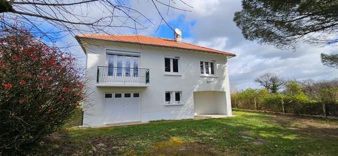 This house with sous-sol is located at the end of the bustling small town of Bussière Poitevine in the Haute Vienne, close to Bellac and a 25-minute drive to Montmorillon. The property is entered via an interphone door located on the ground floor, wh...