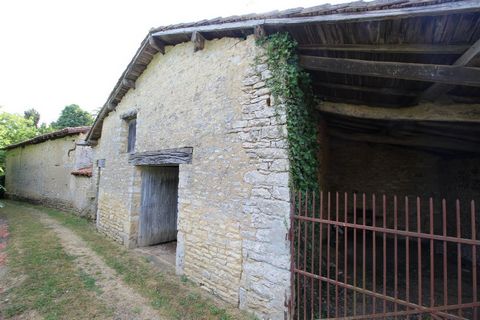 Located in a small hamlet close to the town of Champagne Mouton, this 60 m2 barn would be an ideal renovation project. Would equally be suited for storage / garaging etc for a local resident. Includes a land plot opposite of approximately 700m2 All w...