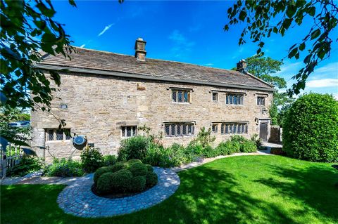 Old Rib Farm, a magnificent Grade II listed Jacobian farmhouse dating back to 1616, situated in the picturesque village of Longridge, Lancashire. Stepping into the entrance hall, you'll be bathed in natural light, courtesy of the stunning leaded glas...