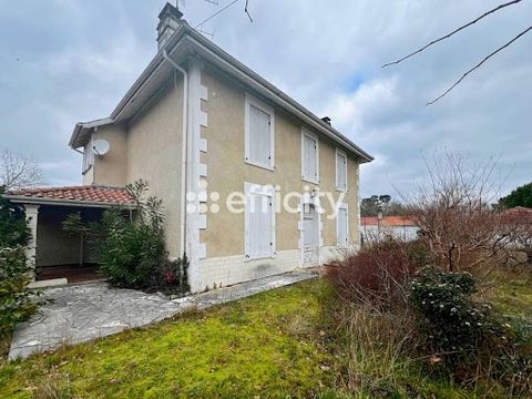 40460 SANGUINET - MASTER HOUSE - Efficity, the online real estate agency that estimates your property, offers you exclusively. Rare Master House in the commune of Sanguinet. This building offers a living area of ​​approximately 149m² built on a plot ...