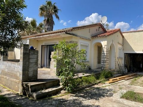 RODILHAN TYPE 3 HOUSE OF 70 M2 TO BE COMPLETELY RENOVATED ON ALMOST 500 M2 OF ENCLOSED AND WOODED LAND - ON ONE LEVEL, IT IS COMPOSED OF A LIVING ROOM, AN UNFITTED KITCHEN AND 2 BEDROOMS - LAUNDRY ROOM - VERY LARGE GARAGE + ANNEX - Ad written and pub...