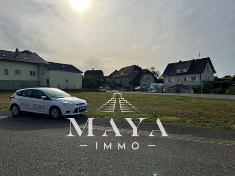Votre agence Maya vous propose, sur la commune de Tagsdorf, un terrain constructible de 10.55 ares dans un quartier calme. Libre de constructeur. Pour plus d'informations, contactez Séverine au ...