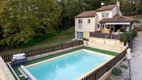 PRICE REVISITED ACCORDING TO THE CURRENT MARKET Sylvie offers you this BEAUTIFUL CONTEMPORARY of 123 m2 OF LIVING SPACE perfectly restored with SWIMMING POOL. 5 minutes from the town centre, with a SUPERB VIEW of the Gourdon COUNTRYSIDE - Its composi...