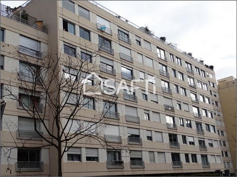 Located in the Saint Louis district of the 7th Arrondissement of Lyon (69007), this apartment benefits from a dynamic environment with easy access to public transport such as bus, metro and tram, as well as appreciable proximity to various services, ...