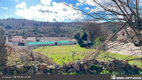 Mandate N°FRP157260 : House approximately 116 m2 including 4 room(s) - 3 bed-rooms - Garden : 112 m2, Sight : Sur une cour. - Equipement annex : Garden, cellier, combles, - chauffage : bois - Expect some renovation - Class Energy C : 149 kWh.m2.year ...