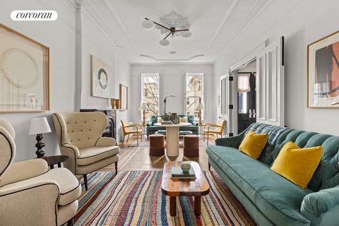 70 Conselyea Street Adorning a picturesque block on Conselyea Street, in Williamsburg, this red brick federal style home exemplifies the artistic heritage and cultural fabric of this fabled neighborhood. This residence has just been meticulously reno...