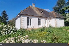 Mandate N°FRP160801 : House approximately 88 m2 including 3 room(s) - 2 bed-rooms - Garden : 1003 m2, Sight : Etang. Built in 1975 - Equipement annex : Garden, Terrace, Garage, parking, double vitrage, Fireplace, combles, Cellar - chauffage : electri...