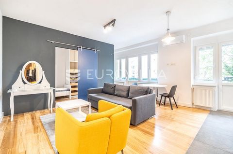 Zagreb, center, furnished one and a half bedroom apartment with a balcony in an excellent older building with an elevator. The apartment consists of an entrance hall, a bathroom, an open living room with a kitchen and access to the balcony, and a sep...