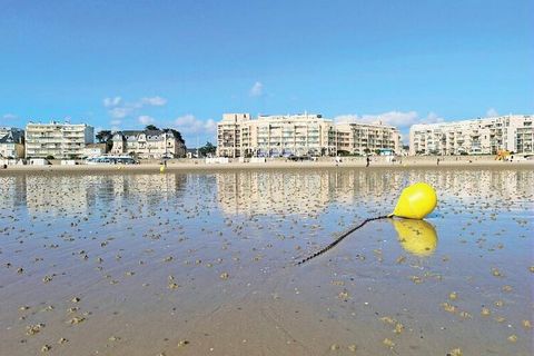 La Résidence Les Océanes ligt tegenover het strand, op 20 meter van uw vakantielocatie in Pornichet, u bent op de route die u doorkruist en u bent op de hoogte van de pieds dans l'eau. Elle geeft een directe toegang tot het centrum van Thalassothérap...