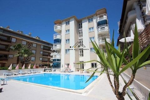 MODERNES APARTMENT IN OBA/ALANYA – PERFEKTE LAGE UND GEMÜTLICHE AUSSTATTUNG ZU VERKAUFEN!   Dieses Apartment in Oba bietet den perfekten Mix aus Wohnkomfort und erstklassiger Lage. Die Wohnung liegt nur 400 Meter vom Strand entfernt, im Herzen eines ...