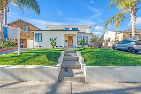 No expense spared in this beautiful 2 story home in the rancho adjacent neighborhood of Burbank. This freshly landscaped home features 4 bedrooms, 3 1/2 baths, a walk-in pantry, 2 primary suite bedrooms, a wine closet and much more! All of the bathro...