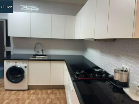 Excellent apartment all recently renovated, plumbing, electricity and floors. In a very quiet area, old road to Tenoya, ideal to disconnect after your days of work, bus stop nearby. The price includes two uncovered garage spaces and a large room on t...