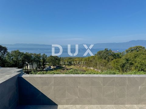 ID CODE: 36341 Marko Šutanovac Agent s licencom Mob: +385 91 189 8332 Tel: +385 91 480 8808 E-mail: marko@dux-nekretnine.hr www.dux-opatija.com