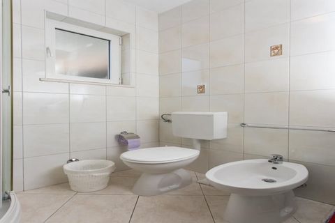 Apartments Miljan Popovic are situated in the beautiful town of Cavtat. Property contains two accommodation units and it offers private parking and baggage dropoff while cot is available upon request. Studio apartment features free WiFi, air conditio...