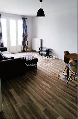 Located in Châteauroux, in the sought-after 36000 district, this apartment offers a dynamic and practical living environment. Close to schools, high schools, colleges, nurseries, and city center activities, it also benefits from easy access to public...