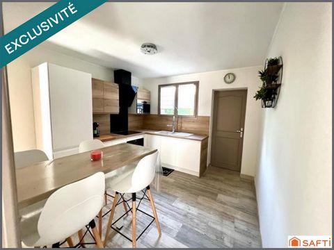 En exclusivité, venez découvrir à Cavaillon, cette charmante maison individuelle de plain-pied, proche des écoles et des commerces, implantée sur un terrain clos de 480 m2. D'une surface de 123 m2, elle comprend une entrée qui dessert sur la droite u...